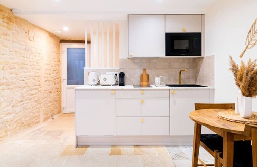 Haie Vigne Apartment | Stunning duplex with a view