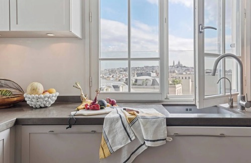 L'Europe Apartment | Stunning panoramic views perched in the heights among Paris' rooftops