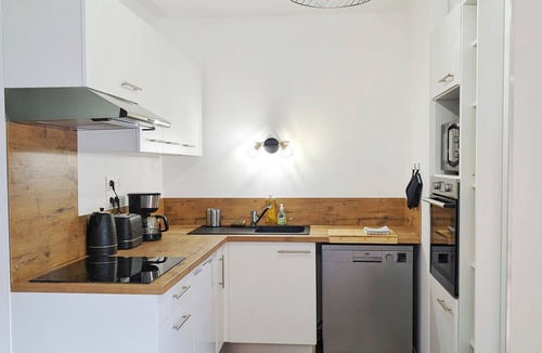 Peyragudes Apartment | T3 duplex lakeside apartment with garden