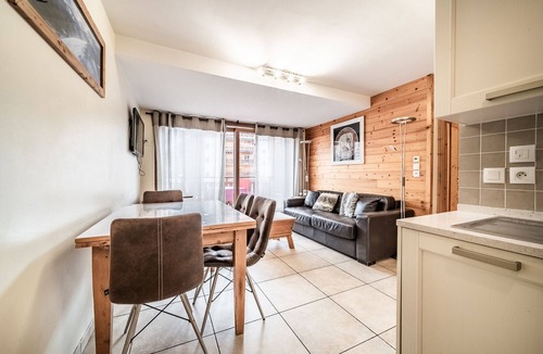 Les Gets Apartment | Very Nice Flat Nine Full Centre Of The Station And Close To Ski Slopes