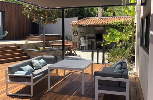 Kennedy Villa | Villa ALL COMFORT, PRIVATE SWIMMING POOL, PAISIBLE, superb TERRACE, parking lot