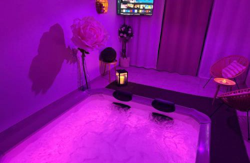 Carcassonne Villa | Villa neuve piscine Bali Spa Vue Pyrénées 5 min Cité