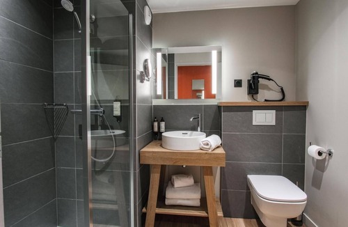 Flaine Hotel | Wifi, fitness, swimming pool, sauna, hammam, balcony, tv, ski locker, 29-39m², Flaine