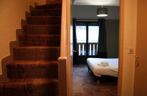 Pralognan-la-Vanoise Hotel | Wifi, swimming pool, sauna, tv, 30m², Pralognan-la-Vanoise