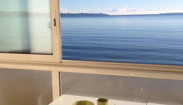 24m2 Etage-Apartment-Ensuite with Shower-Sea view