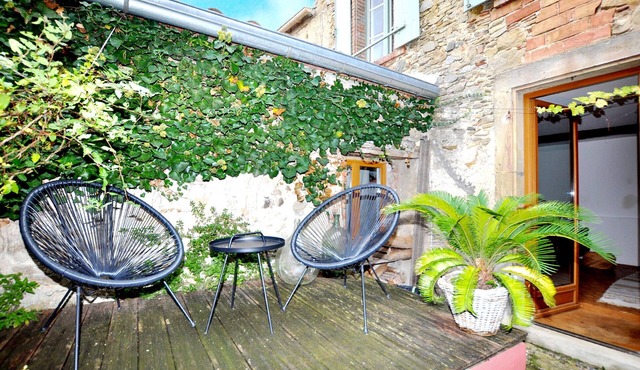 3 bedroom pet friendly home in Castelreng