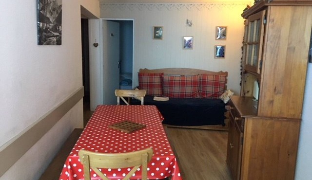 8-person apartment at the slopes, La Mongie