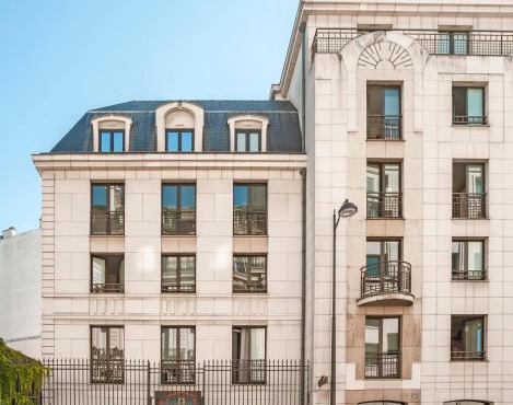 Adveniat Paris