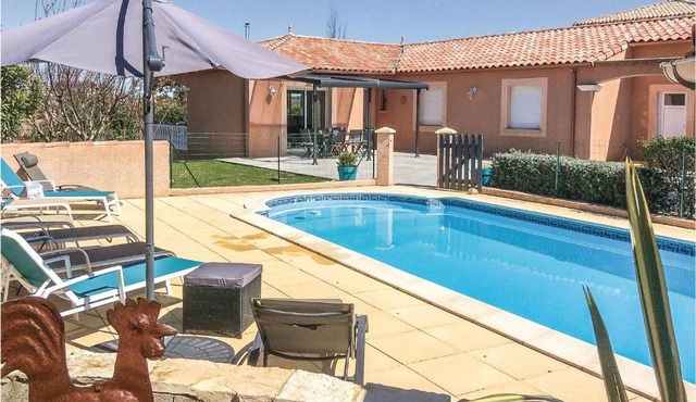 Amazing home in Puimisson with 4 Bedrooms, WiFi and Outdoor swimming pool