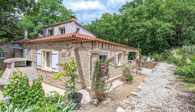 Beautiful home in Le Val