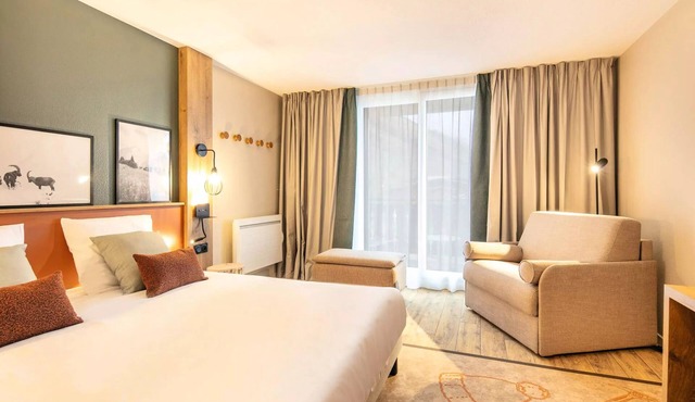 Belambra Clubs Les 2 Alpes Les Crestes - All inclusive - Premium Room 2 Adults and 2 Children Room Night View Impregnable