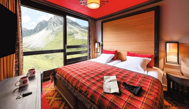 Belambra Clubs Tignes - Val Claret - All inclusive - Premium Room 2 Adults and 1 Child Breathtaking View