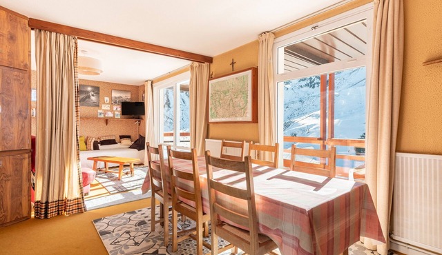 'Bero Bisto La Mongie' Apartment with Mountain View and Balcony