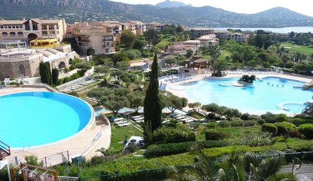 Cap Esterel (Agay) 2 rooms 45p nice view sea + privacy garden