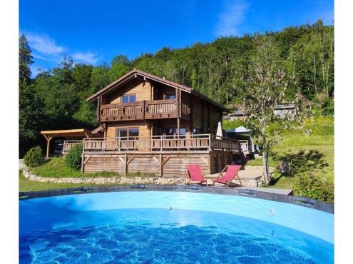 Chalet d'exception avec jacuzzi sauna et piscine - proche station du retord