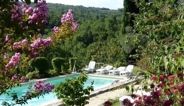 Charming accommodation in a large 16th century building with swimming pool and garden