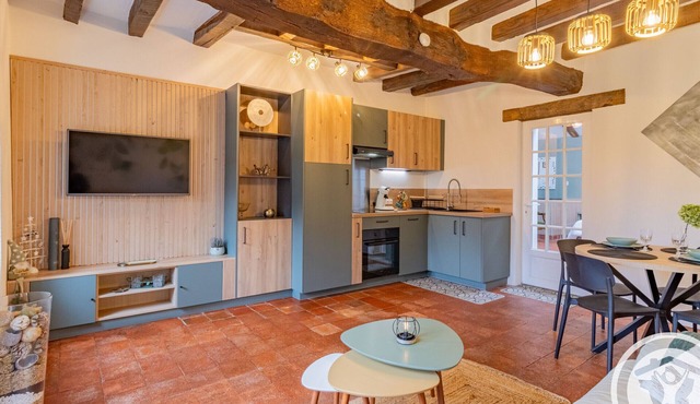 Charming lodging near Angers with private outdoor space