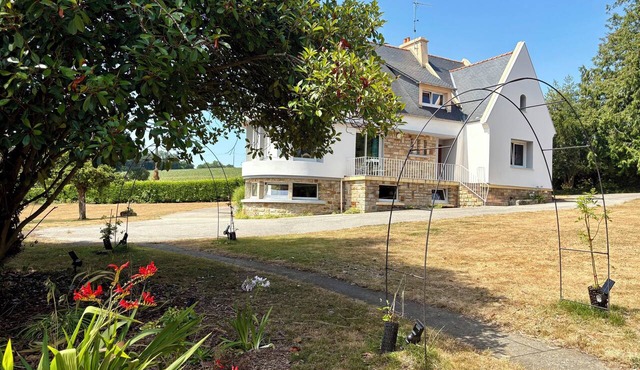 Domaine St François: La Gran Casa de la Familia—The House of Great Reunions