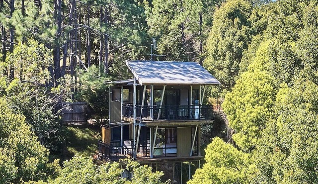 Ecoasis Morning Mist Chalet – Romantic Rainforest Getaway
