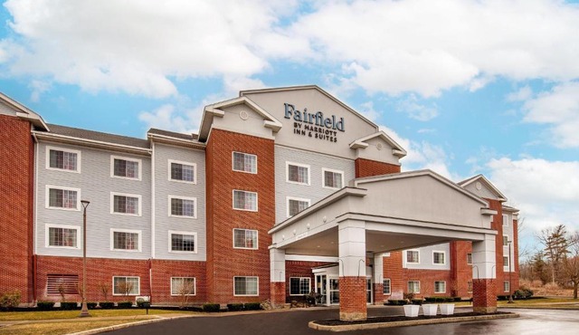 Fairfield Inn & Suites by Marriott Saratoga Malta