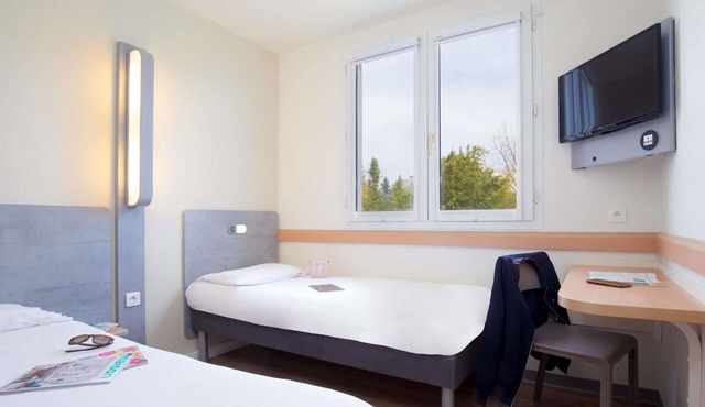 ibis budget Aubagne Les Paluds Agora