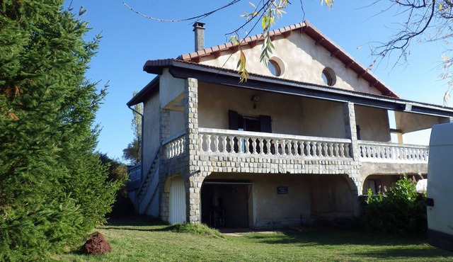 In a framework of peace a house all comfort awaits you panoramic view