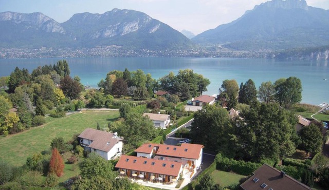 L'Aurore du Lac