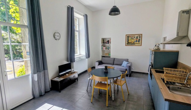 "La Bone École" guesthouse - La Récré