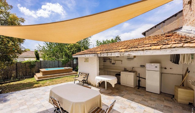 La Maison Rubis - Family Home with a Pool