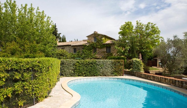 Le Mas Des Aigras - Hôtel & Restaurant de Charme en Provence