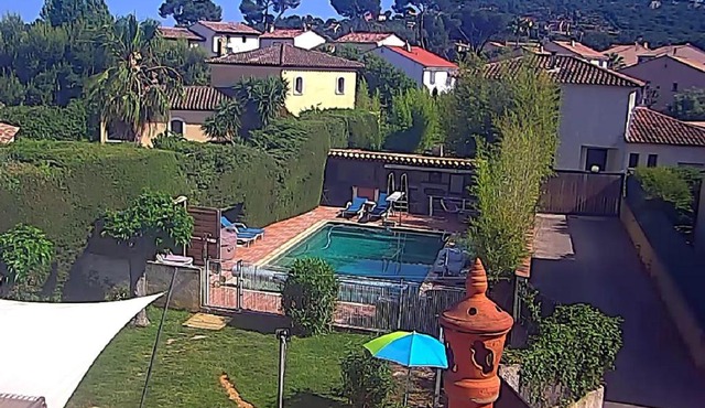 Maison de Vacances les Pins piscine chauffée