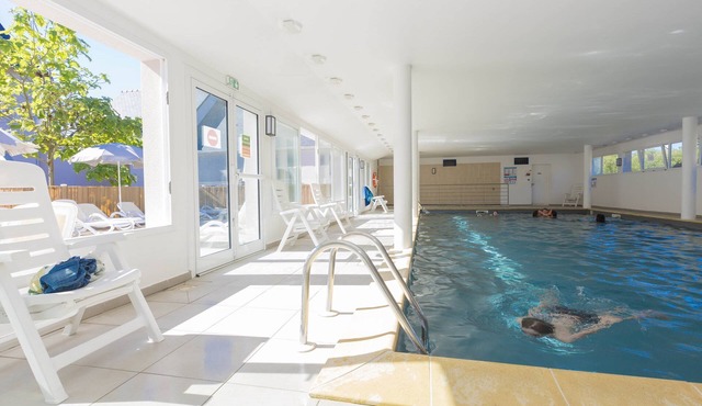 Maisonnette Charmante + Terrasse | Piscine + Sauna