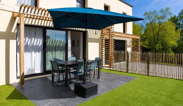 Modern house with garden - Near the beach