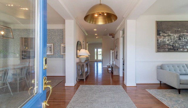 NEW - Spacious Delaware Stunner with Panoramic Golf Course Views