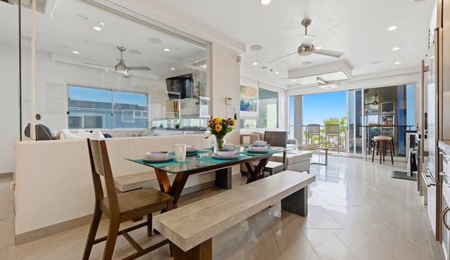 Oceanfront 3BR | South Mission Beach 5