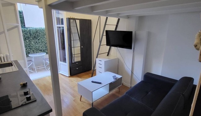Pleasant, quiet studio apartment
