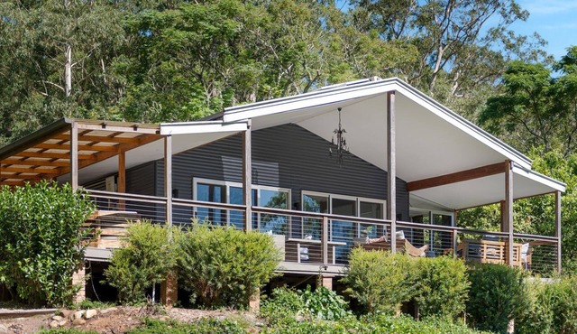 Rathkell's Pavilion - Kangaroo Valley