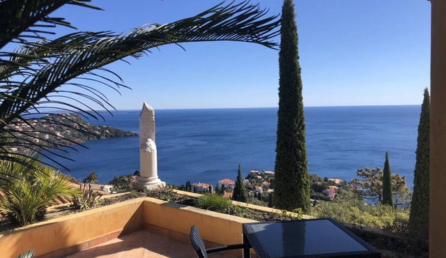 SUPERB 80m2 APARTMENT PANORAMIC SEA VIEW FROM THE ALPS TO THE ESTEREL