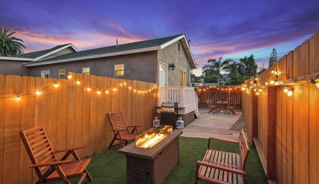 Trendy San Diego Bungalow - Private Backyard with Firepit