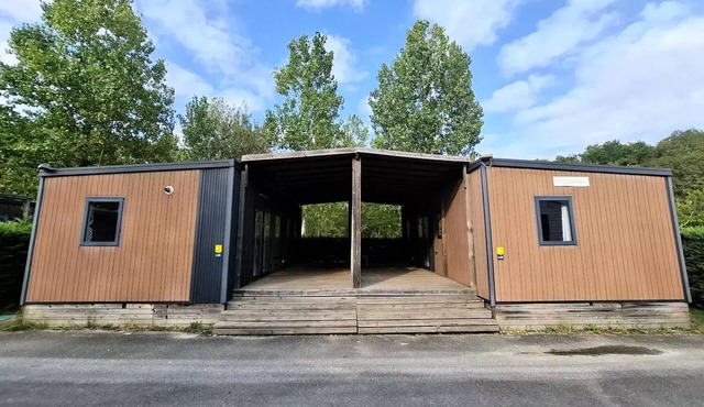 Tribu 6-Room Mobile Home for 10 People, Air-Conditioned + TV, 3 Bathrooms