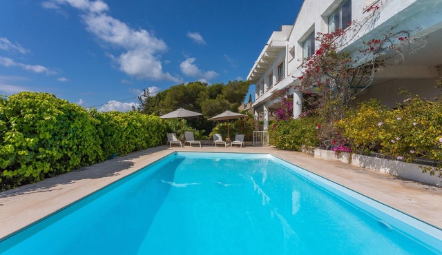Villa "Paradis" with Sea View, Private Pool and Wi-Fi