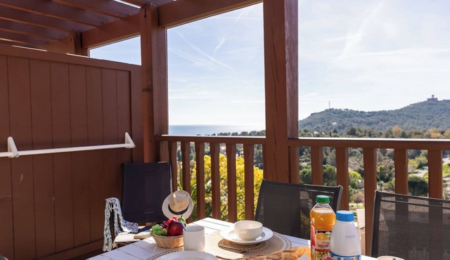 Village Cap Estérel - L'Esquinade by Interhome
