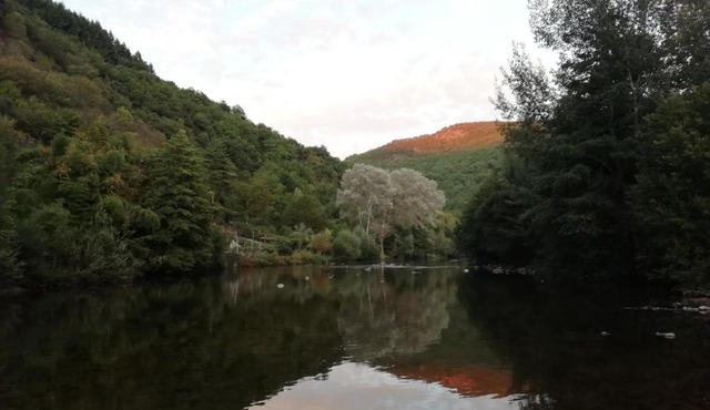 VOS VACANCES EN PAYS D' AUBRAC La Boissière