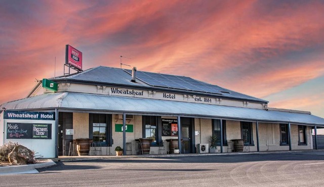 Wheatsheaf Hotel