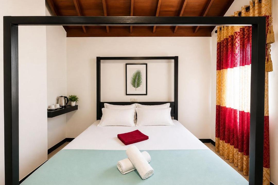 Pottuvil Division 2 Hotel | Clear Beach Arugambay