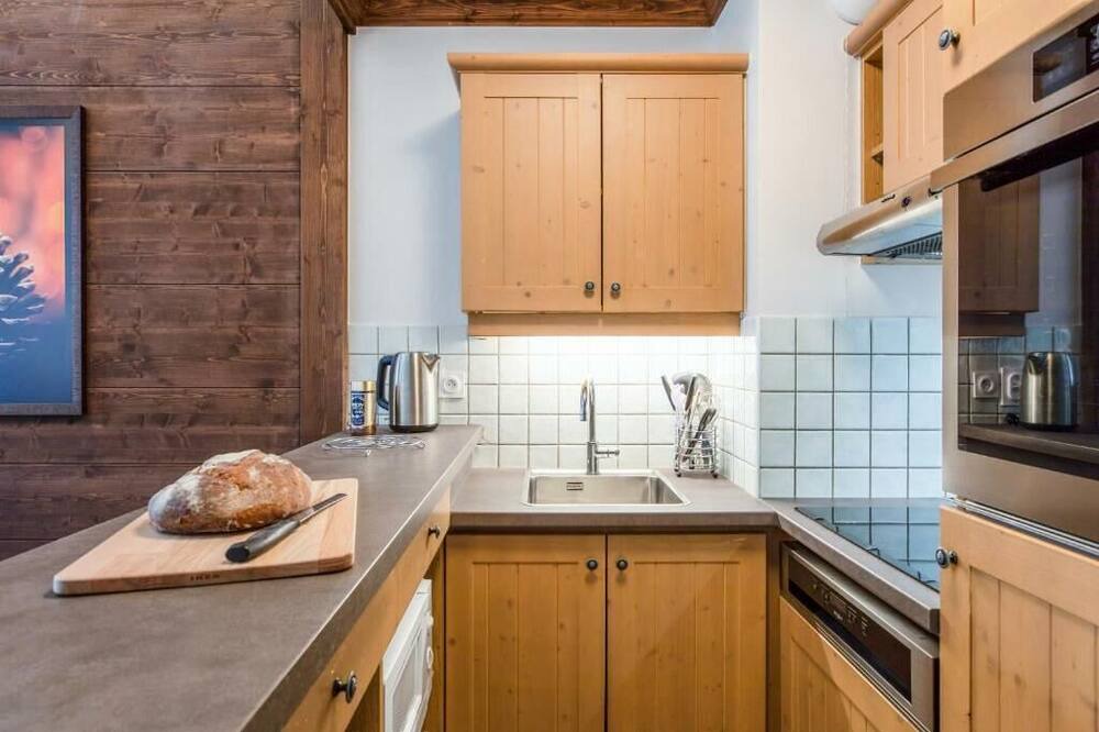 Photo of Kitchen in Arc-1950