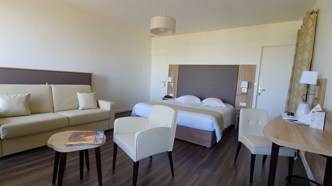 Photo of Bedroom in Dieppe