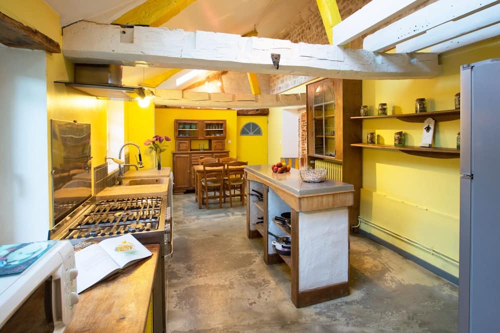 Photo of Kitchen in Longmesnil