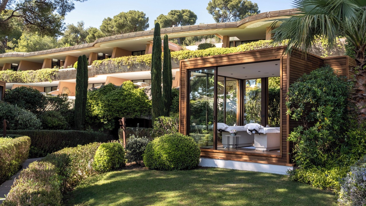 Photo of Bedroom in Cap-Ferrat