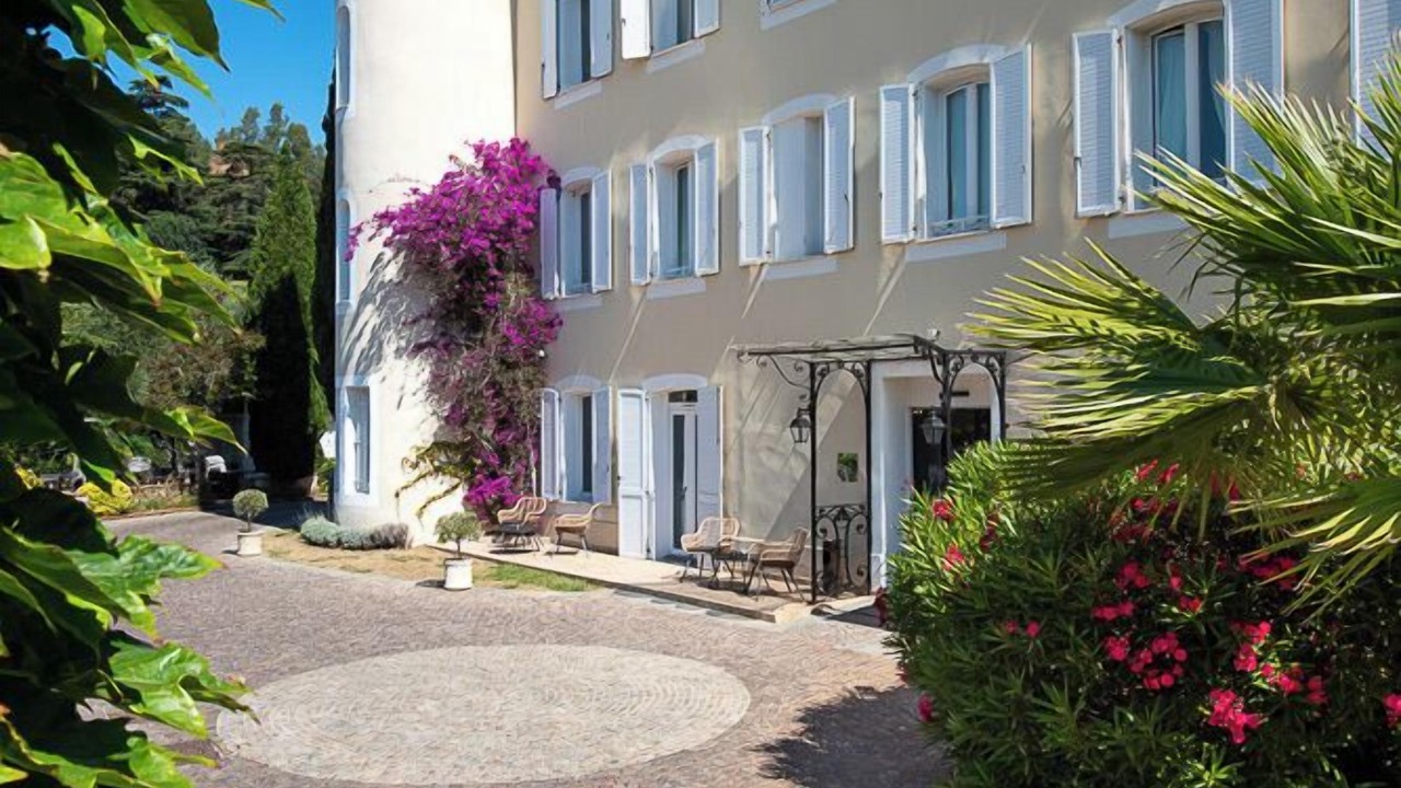 Photo of Outdoor in La Croix des Gardes